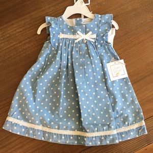 Adorable 2-piece from Jillian’s Closet 💙